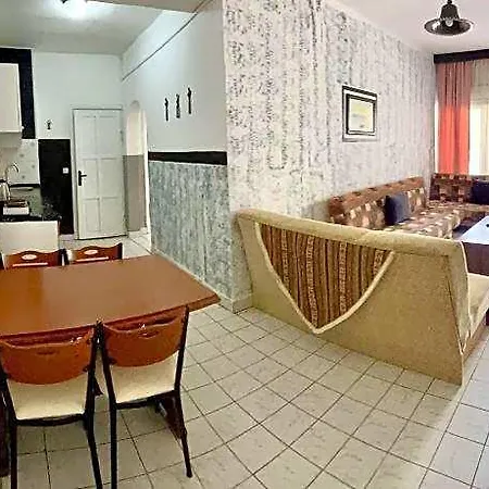Delphin מלון 3*