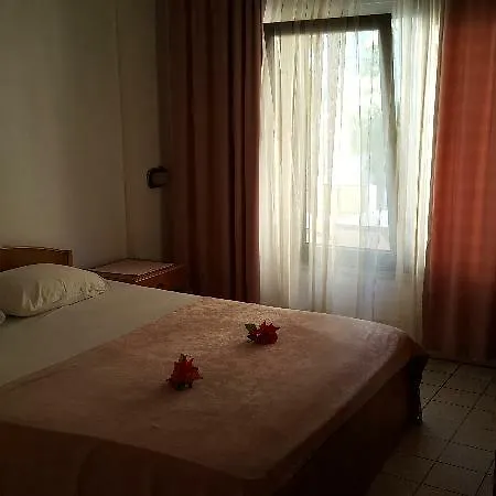 Готель Delphin Сіде